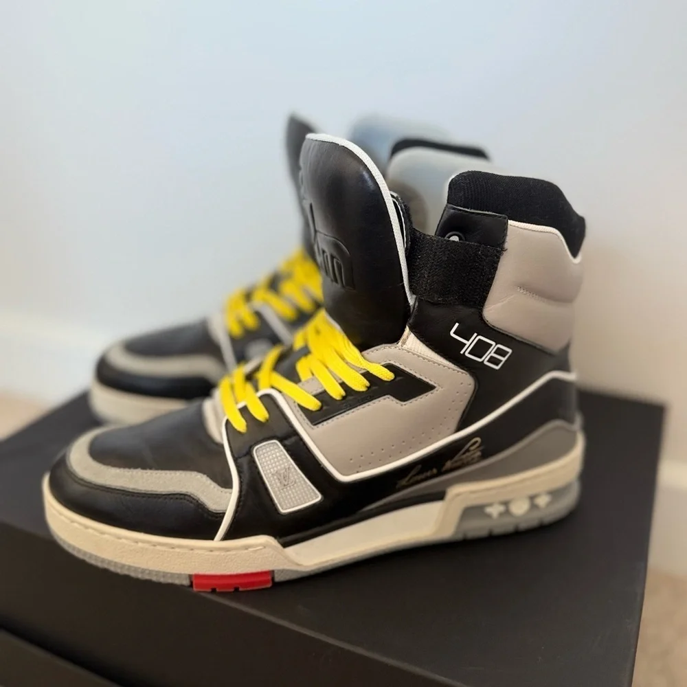 Louis Vuitton LIMITED EDITION LV Black and Gray High-Top Sneakers Virgil Abloh - Picture 11 of 16